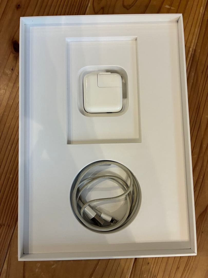 Apple iPad (第7世代) 128GB ゴールド