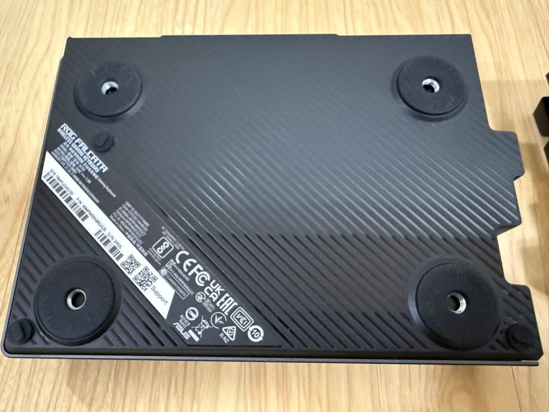 ROG Falcata 磁気ゲーミングキーボード