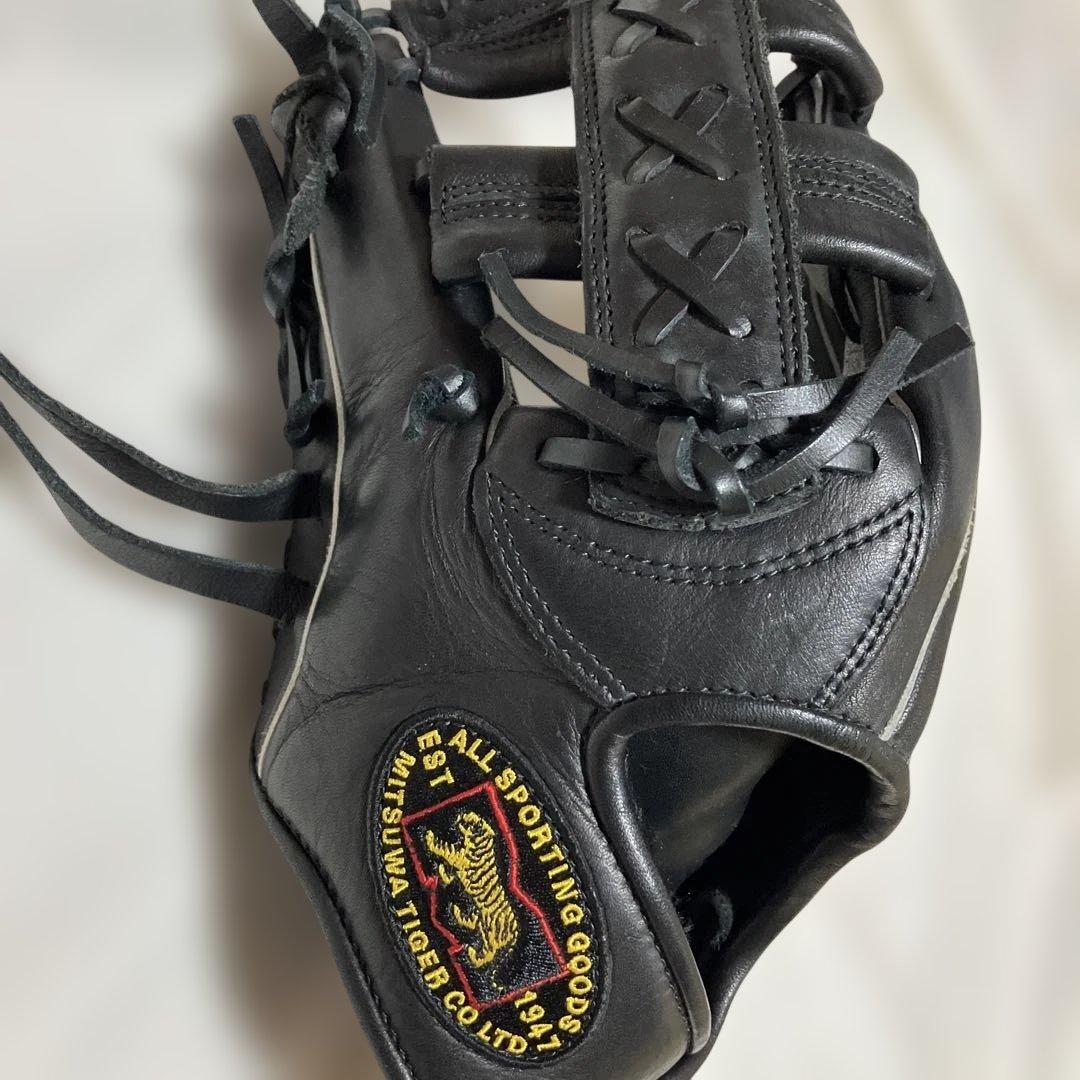 ミツワタイガー　野球　グローブ　左利き