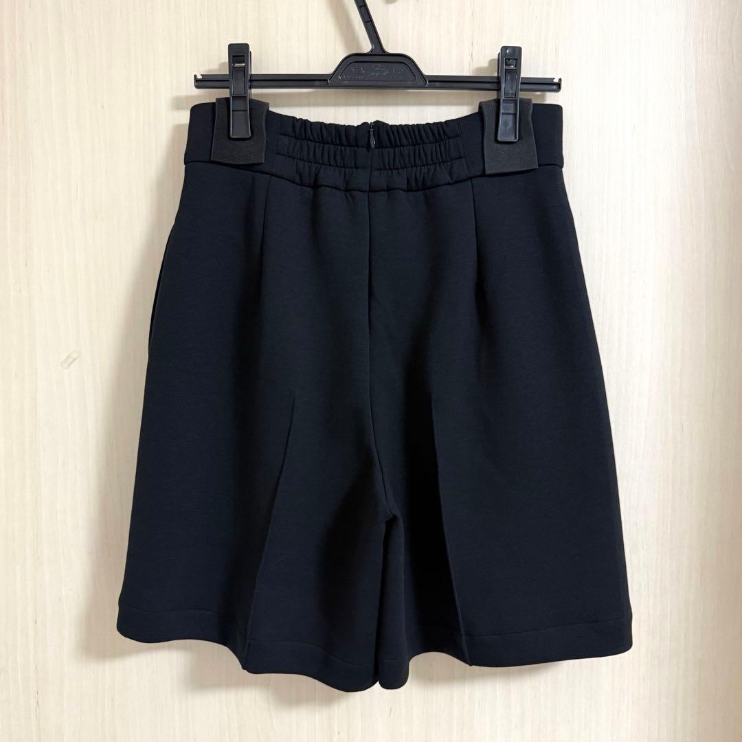 【極美品】JENNEジェンヌ 日本製美ラインストレッチキュロット