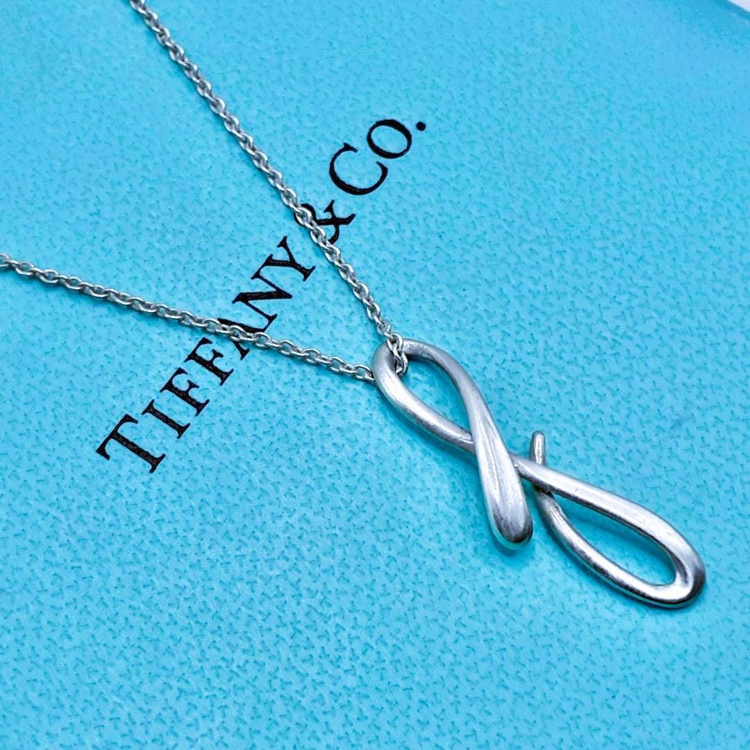 【美品】ティファニー　イニシャル　レター　F　f　ネックレス　シルバー　希少