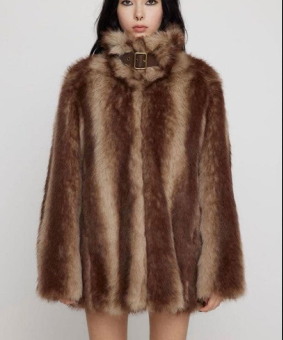 大人気✨新品 lagua gem faux ファーコート Mサイズ