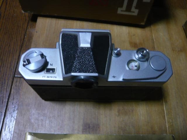 NIKKOR Nikomatフィルム一眼レフカメラ＆レンズ＋取扱説明書