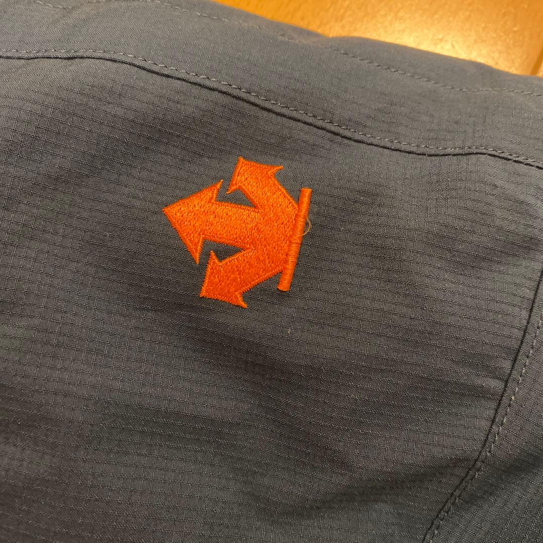 DESCENTE スキーウェア160