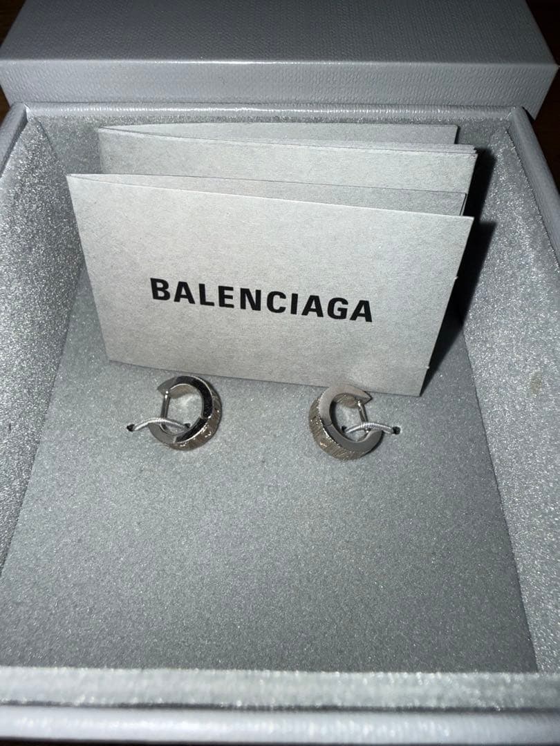 BALENCIAGA フープピアス(両耳用)
