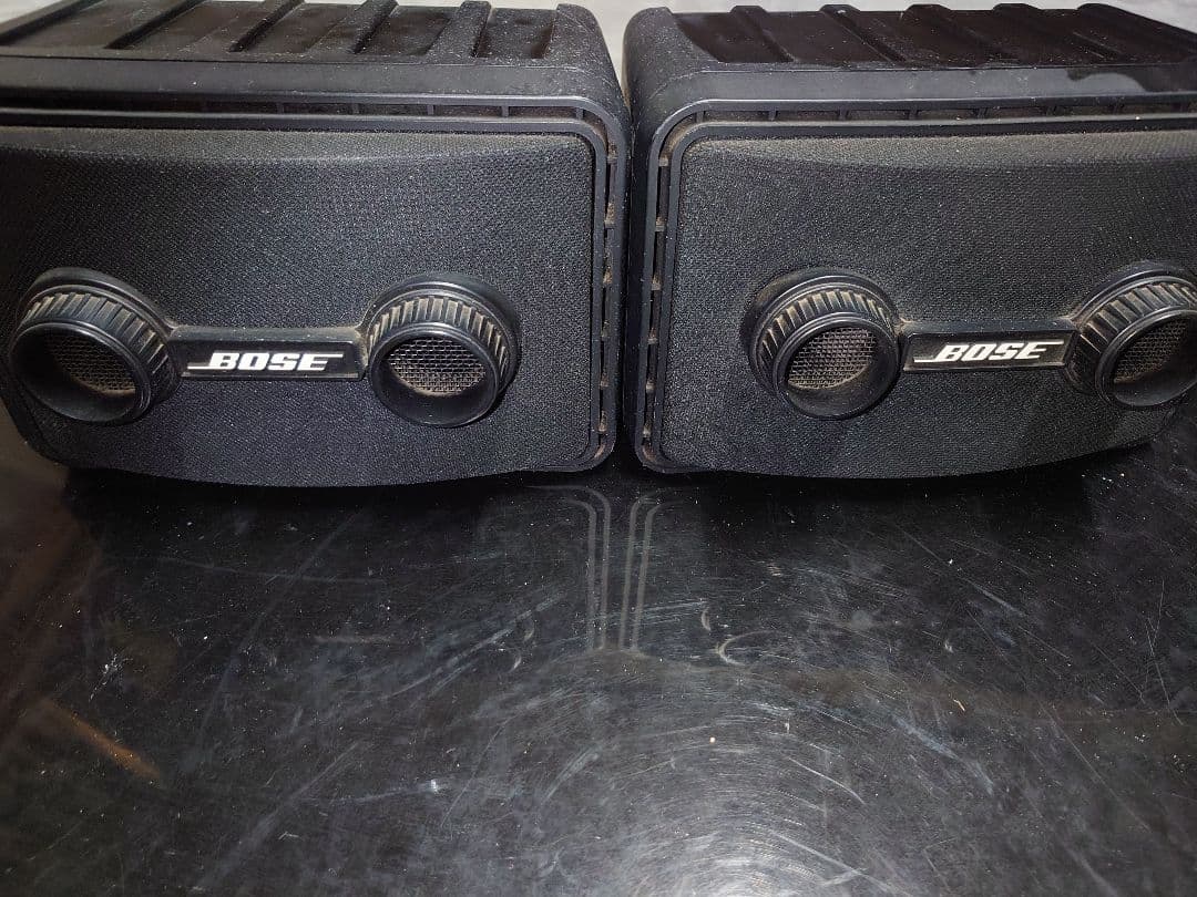 BOSEスピーカー101MMG 壁天井用取付金具込み