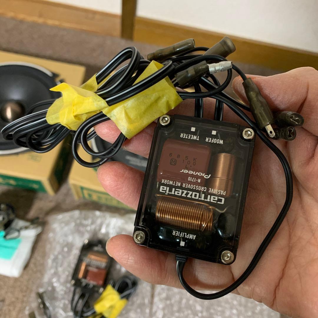 アルパインウーファー４台＋パイオニアツィーター2台（ネットワーク付き）＋バッフル