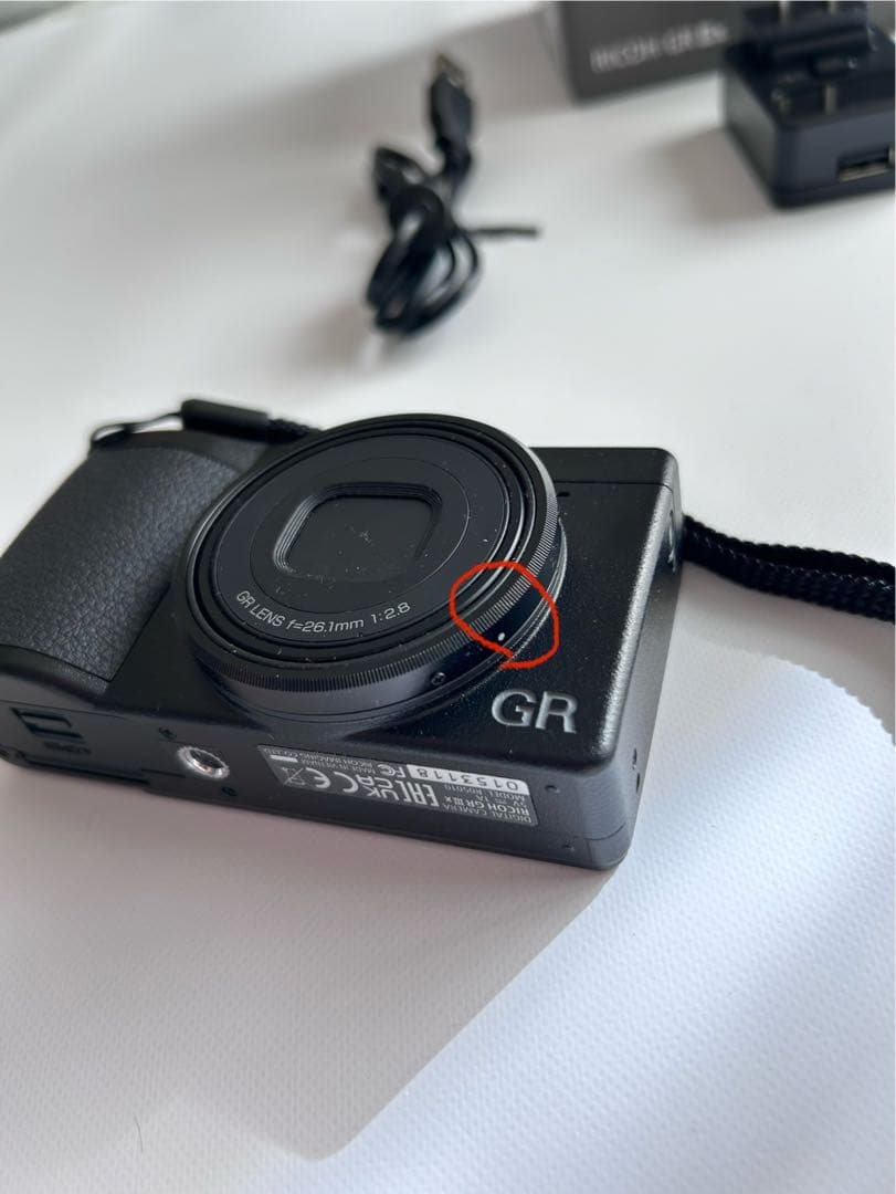 【4年以上の保証書付・撮影枚数328枚】RICOH GR IIIx