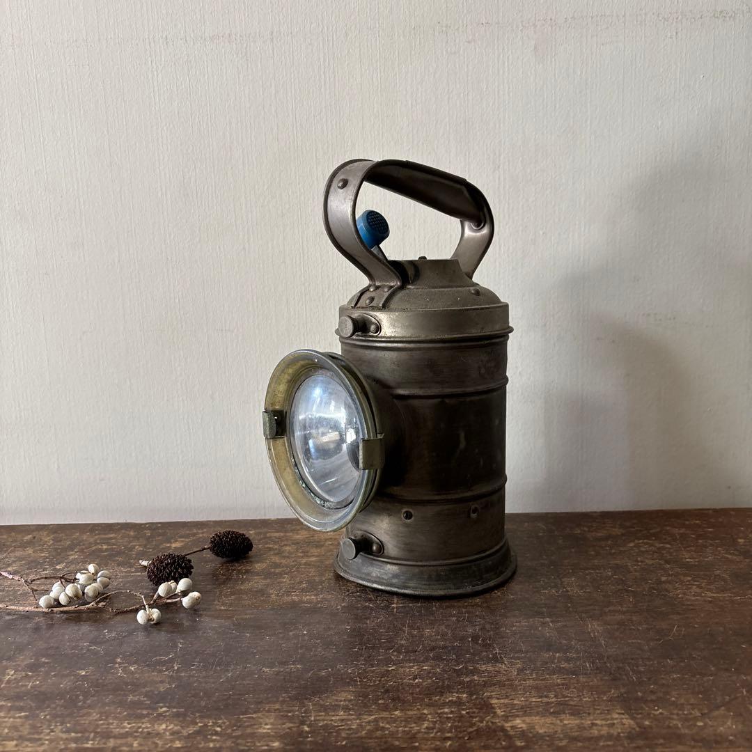 古い合図燈 ランタン(動作不可.欠品アリ.ジャンク品)カンテラ.国鉄.信号燈.