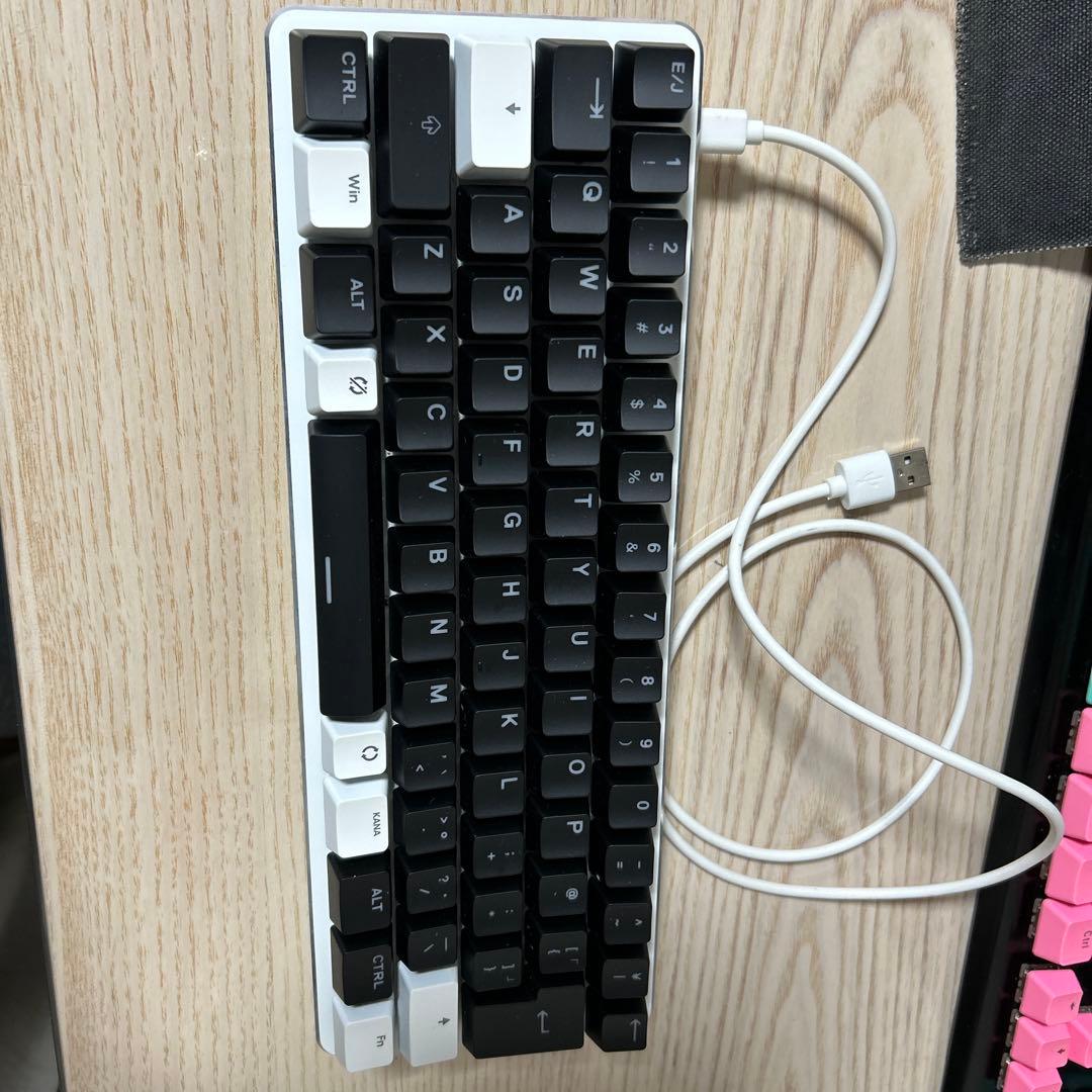 pulsar 60% JISキーボード 本体