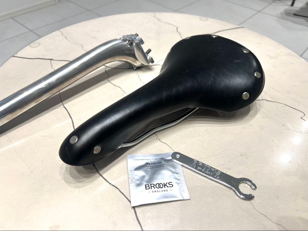 BROOKS B15 SWALLOWブルックス　スワロー　Dedaシーポスおまけ