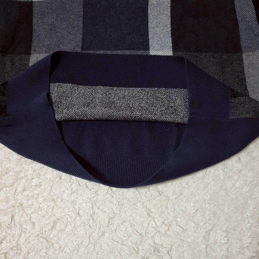 美品✨　ブラックレーベルクレストブリッジ　ニット　セーター　チェック　紺色　LL