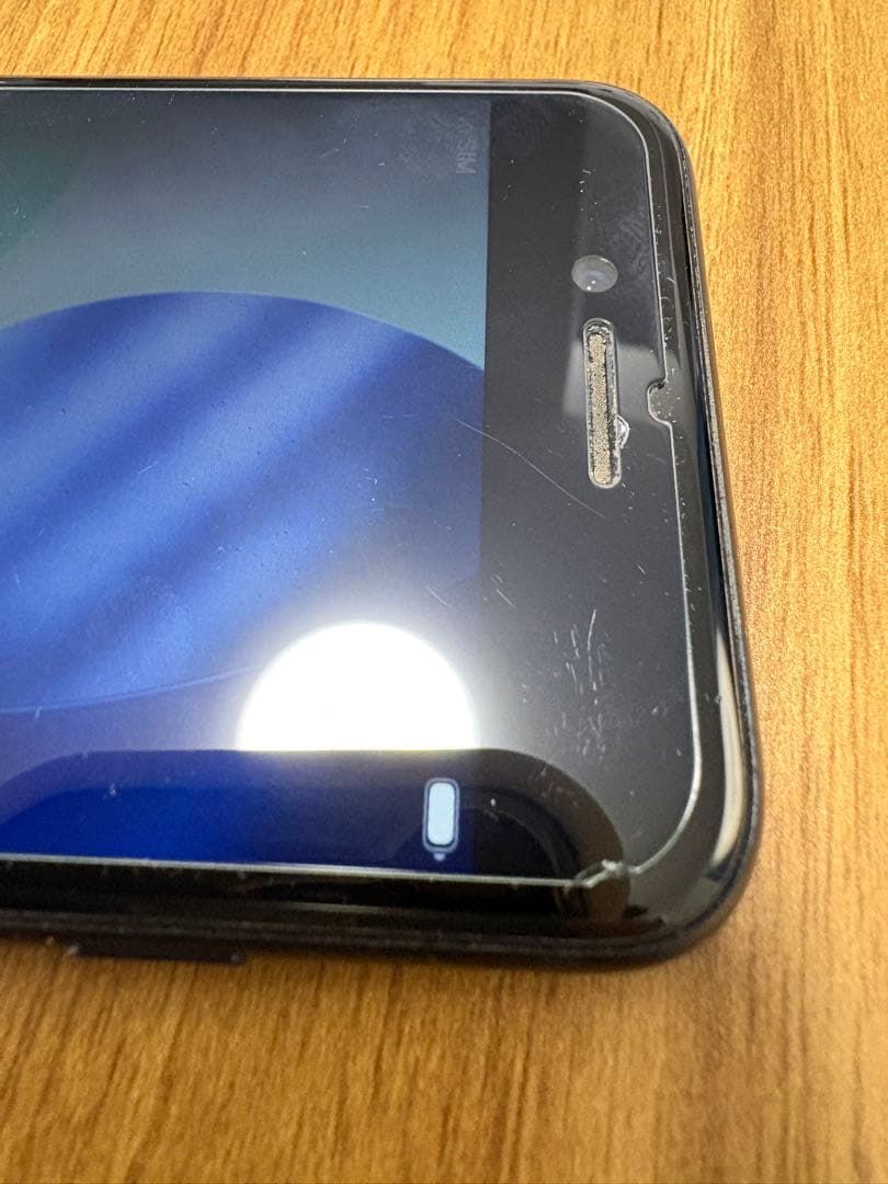 iPhone SE （第3世代）　128GB ミットナイト