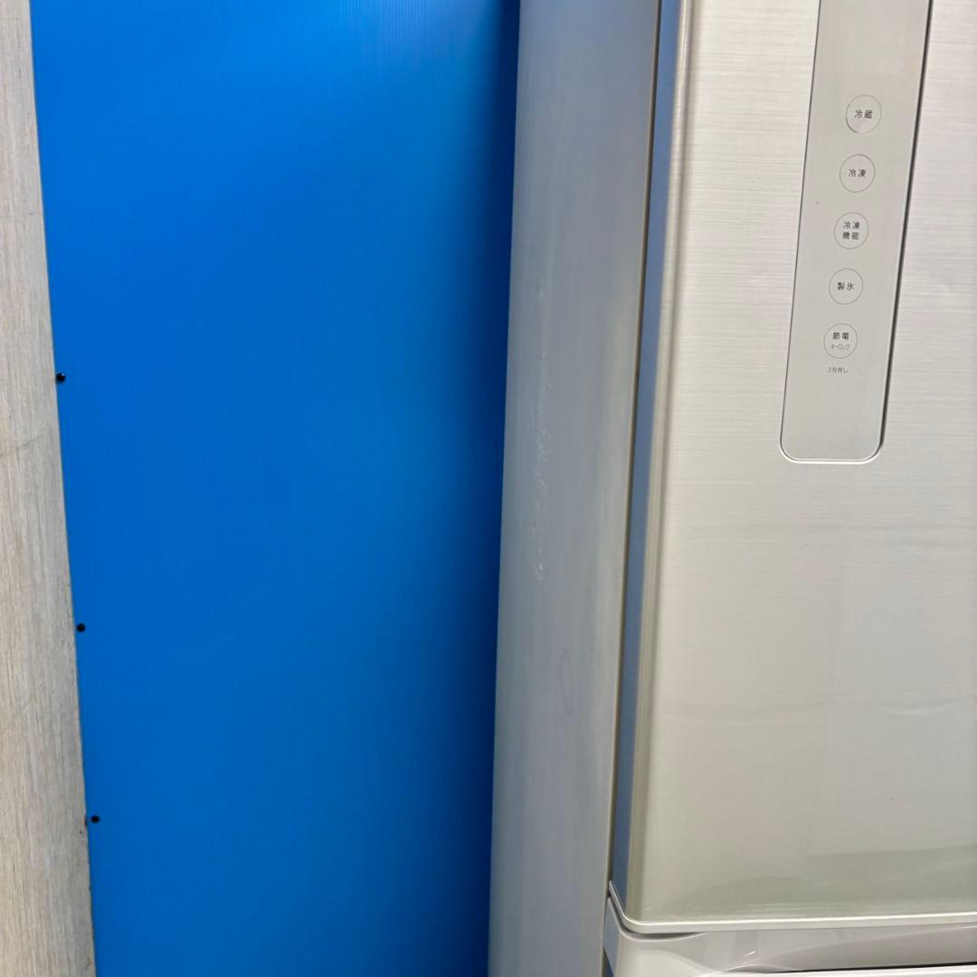 523 東芝 大型冷蔵庫 400L強 右開き 自動製氷 5ドア 大人気