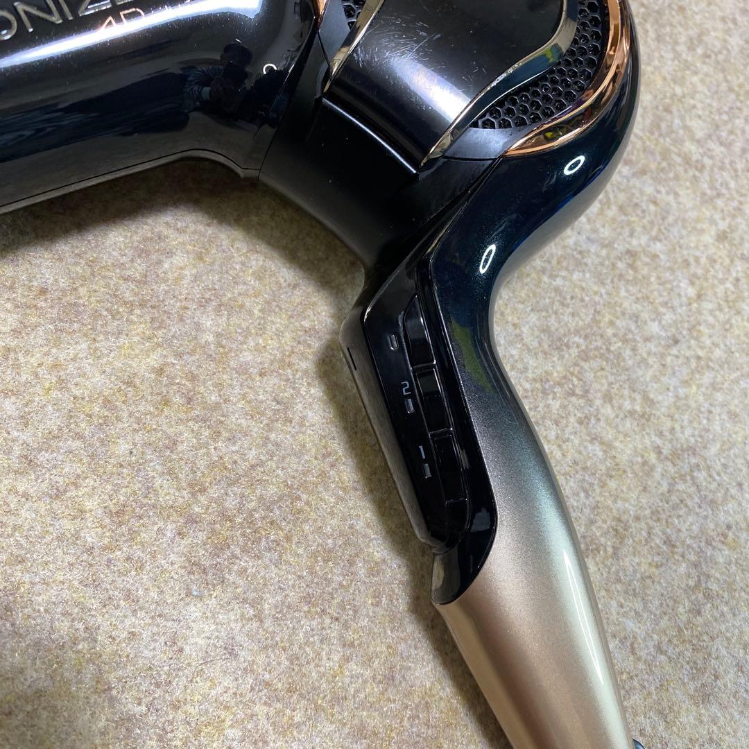 リュミエリーナ　レプロナイザー 4D plus ヘアビューロンヘアビューザー2