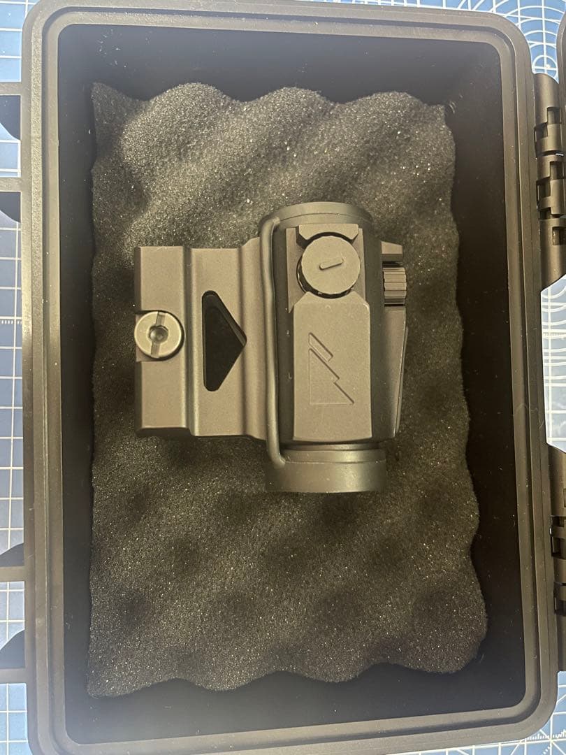 Northtac RONIN P12-L/レッドドットサイト照準器実物