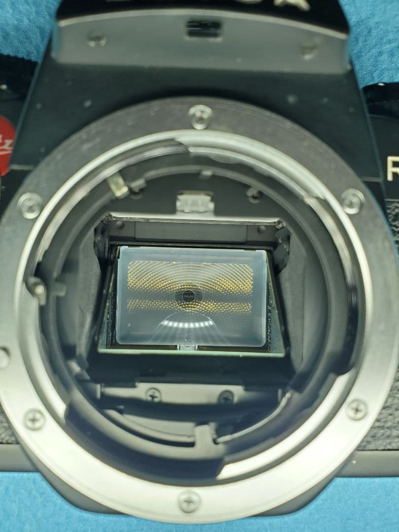 LEICA R4 一眼レフカメラ（フィルム） ケース付き