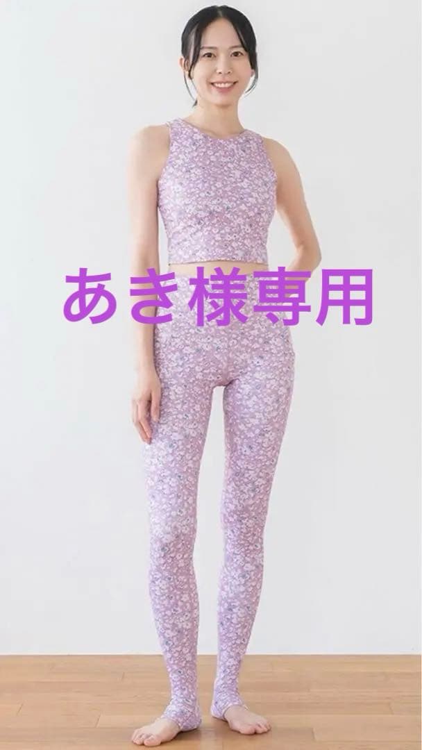 SUKALA トレンカレギンス アメリカンスリーブショートタンクトップ上下セット