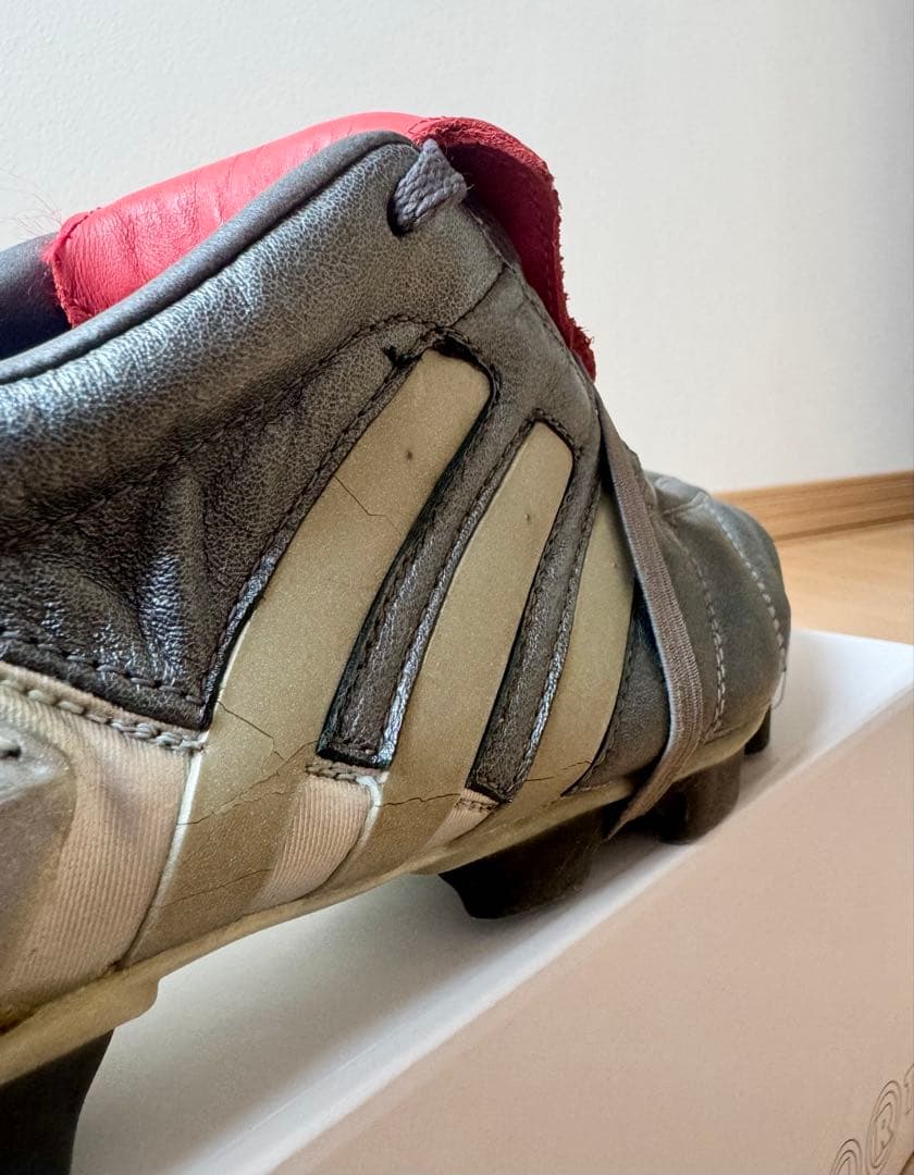 プレデター マニア HG ガンメタ【2002年】adidas サッカーシューズ