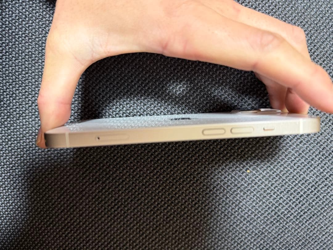 iPhone13 256GB バッテリー容量87%