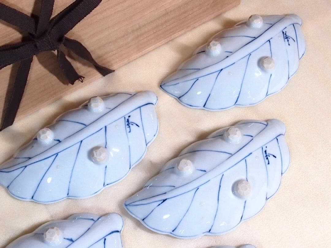 【未使用】高橋芳宣 染付葉型向付 7客 葉文向附 銘々皿/菓子皿 茶道具 食器