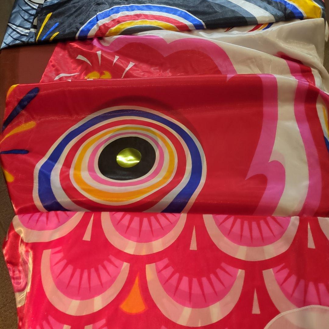 太郎鯉　吹き流し５色5Ｍ、黒鯉5Ｍ、赤鯉４Ｍ、金具付きセット