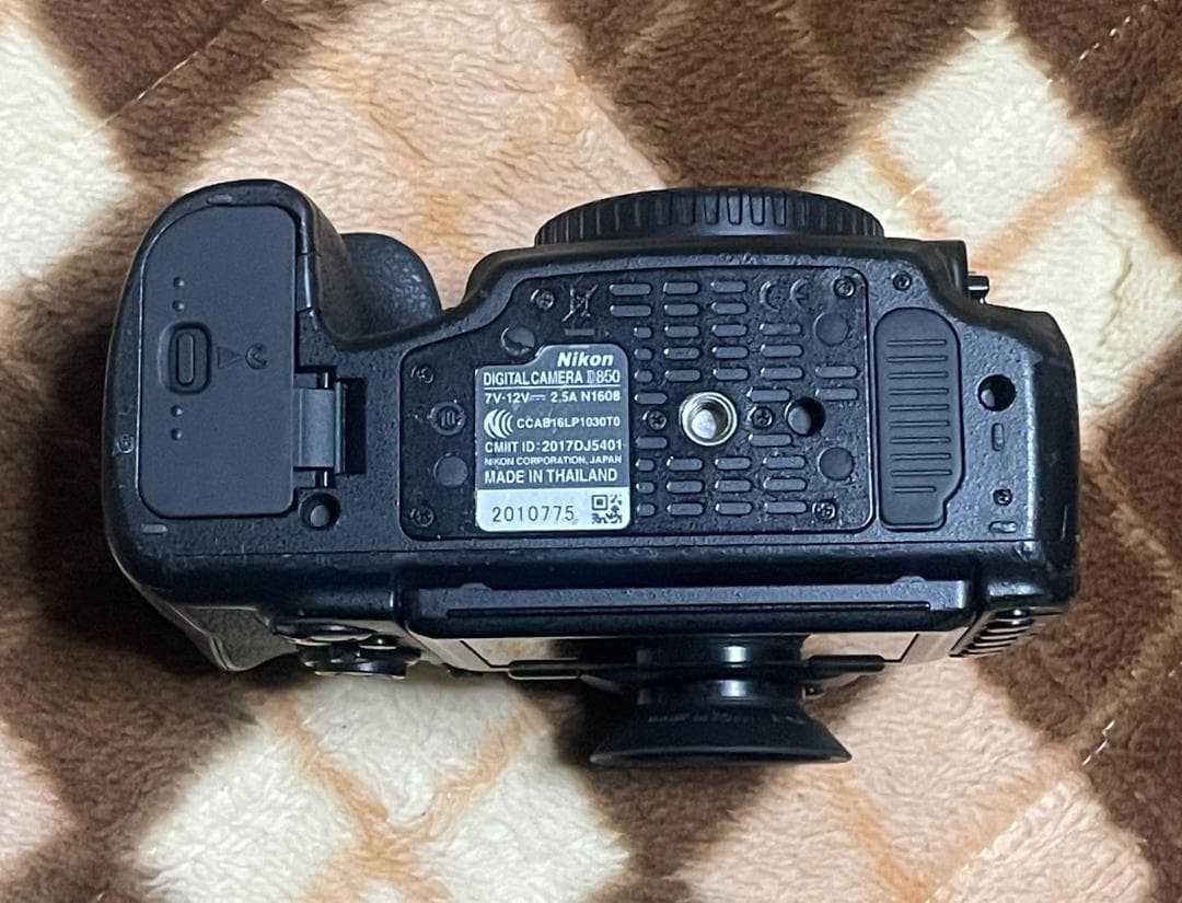 明日22時終了　美品 Nikon D850 ボディ ショット数 108,356枚