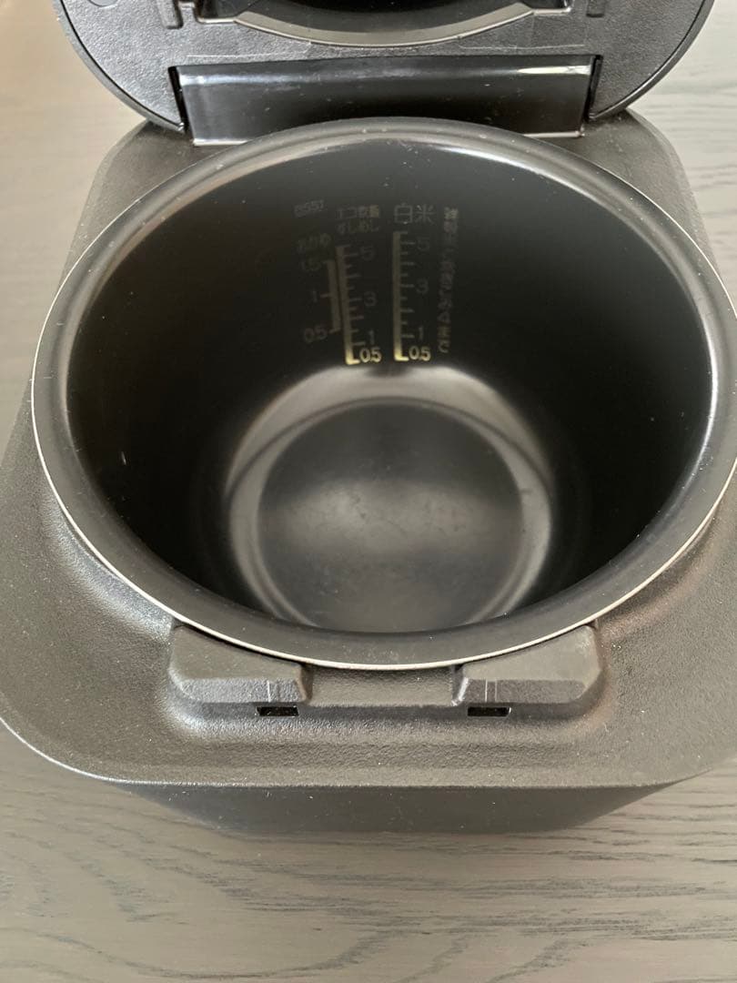 IH炊飯ジャー　NW-SA10型1.0Lサイズ　2020年モデル