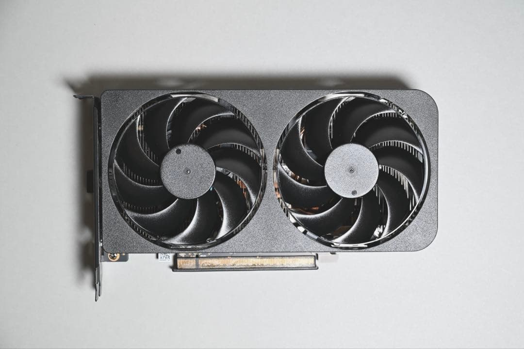 【保証書付き】玄人志向　RX9060XT 16GB【動作確認済み】