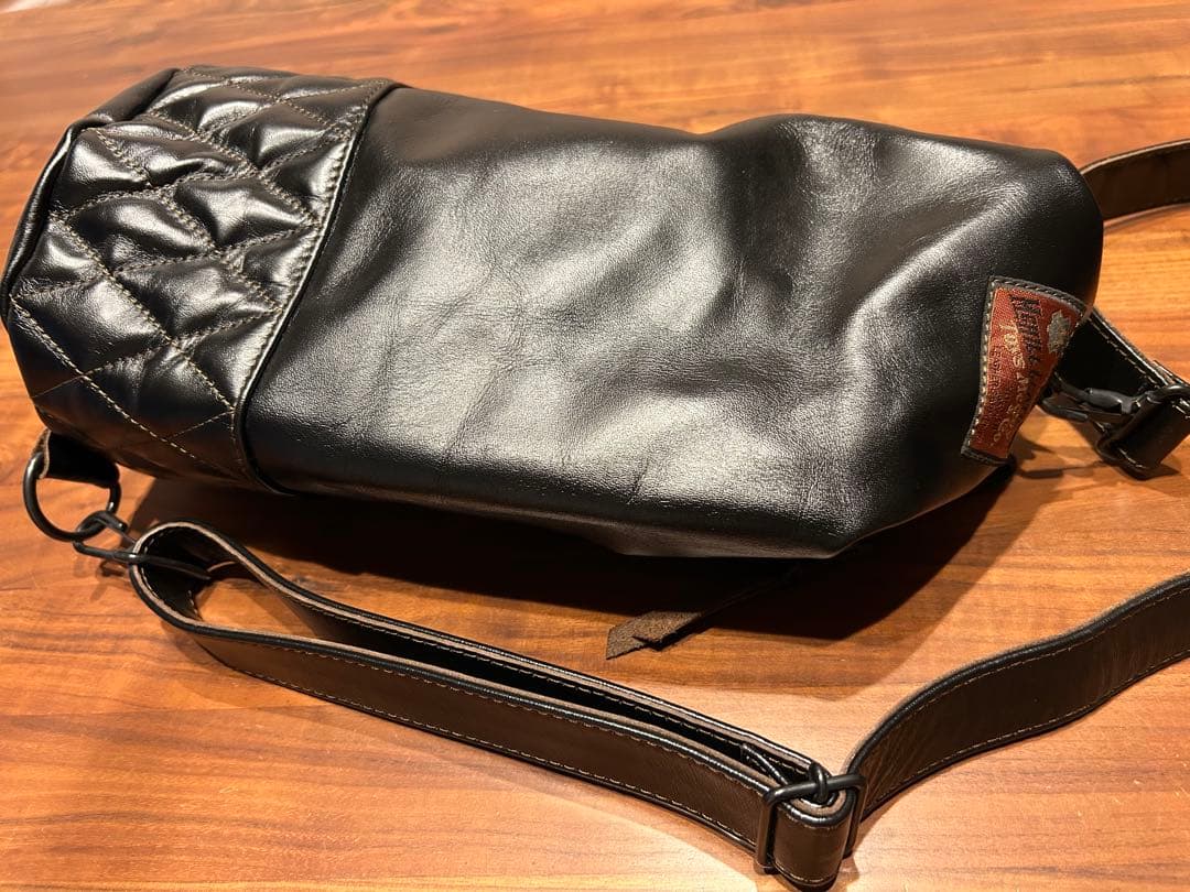 トイズマッコイ　レザーダッフルサック ブラック