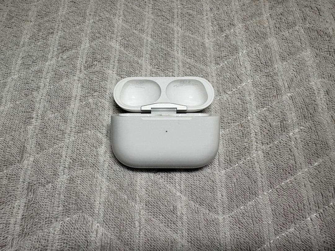 AirPods Pro2 USB-Cモデル(レザーケース付き)