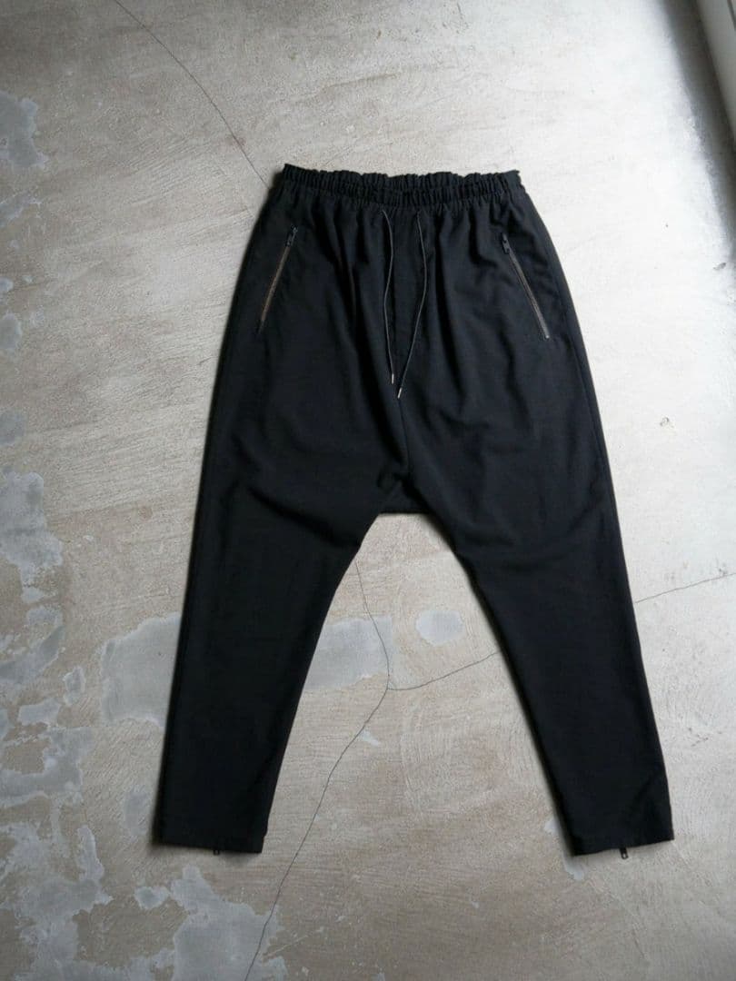 PRY シュウト Drawstring Sarouel Zip Pants 黒1