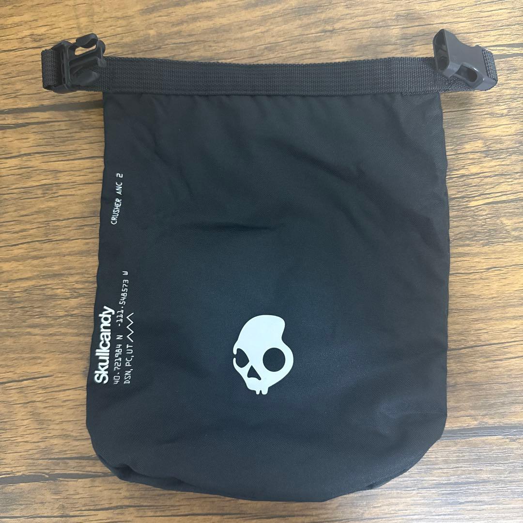 Skullcandy crusher ANC2 ハードケース付き