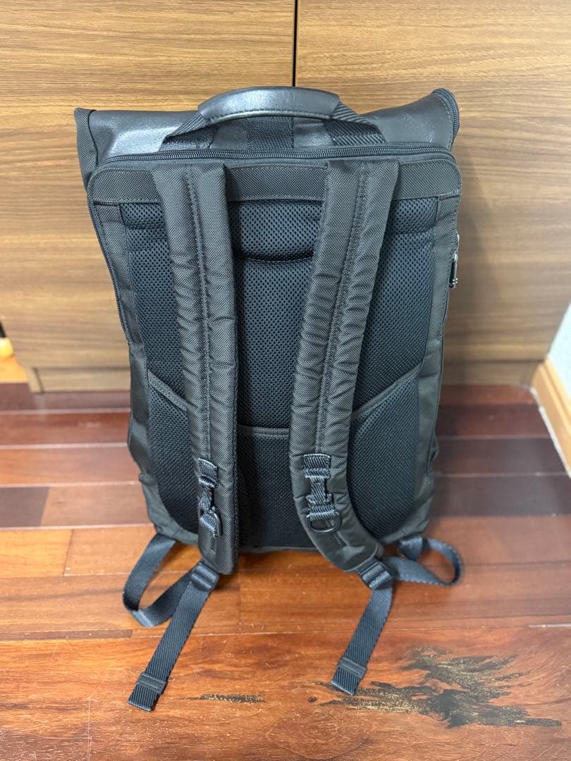 TUMI ロンドンロールトップバックパック