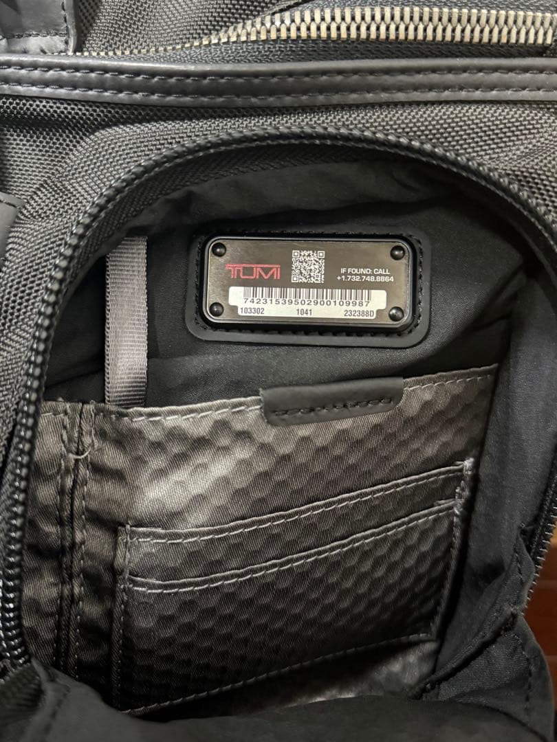 TUMI ロンドンロールトップバックパック