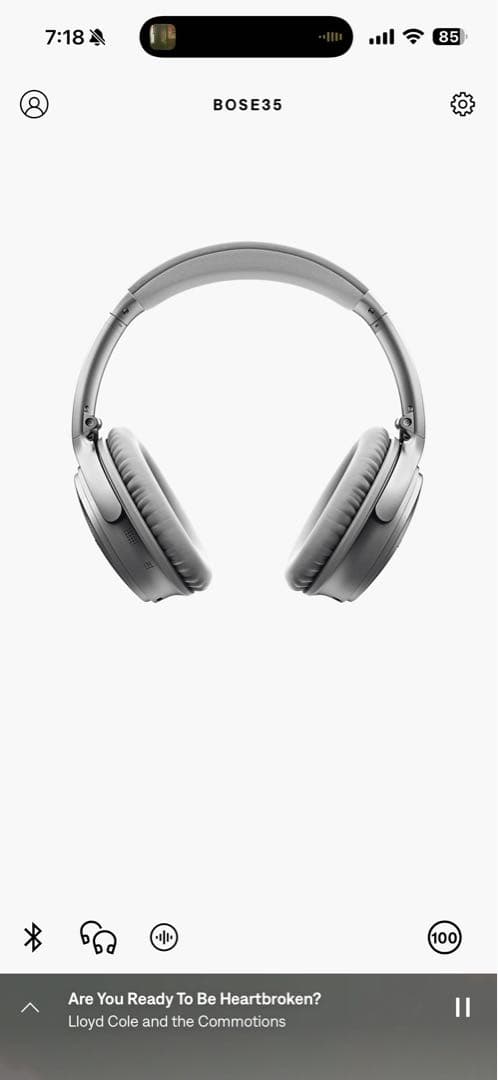 Bose ワイヤレスヘッドホン シルバー QC35 ノイキャン