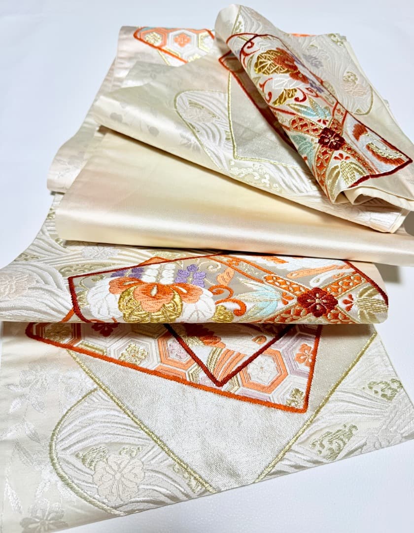 高級 袋帯 正絹 六通柄 香織袋帯 シルバー ホワイト 唐織 かるた遊び 訪問着