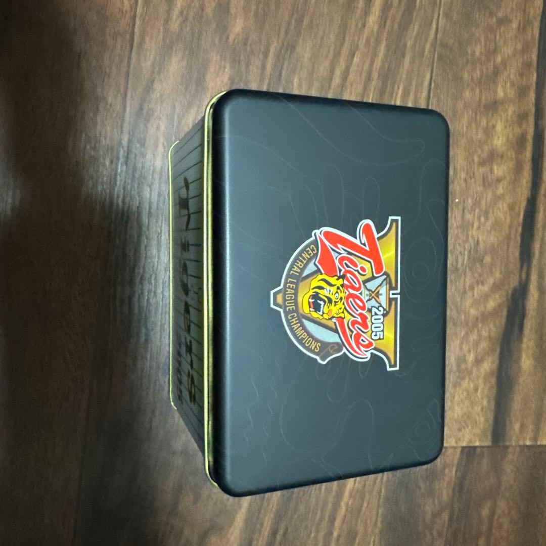 G-SHOCK Hanshin Tigers コラボモデル