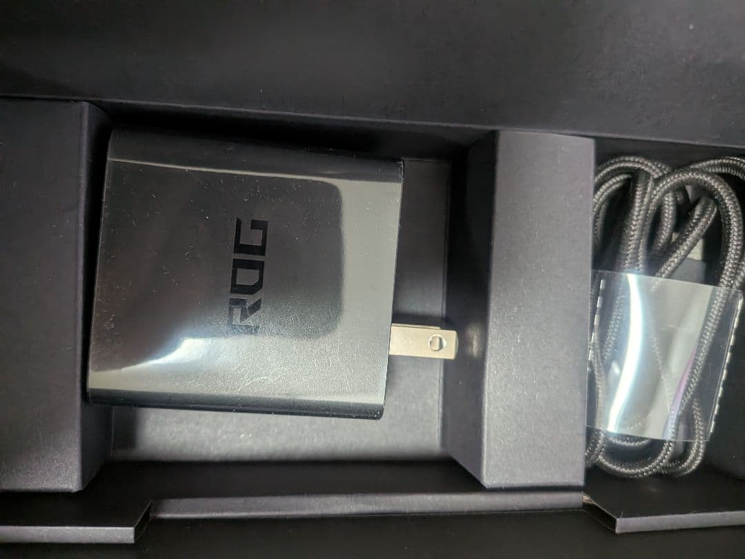 ジャンク　ASUS ROG phone 7 ストレージ512GB