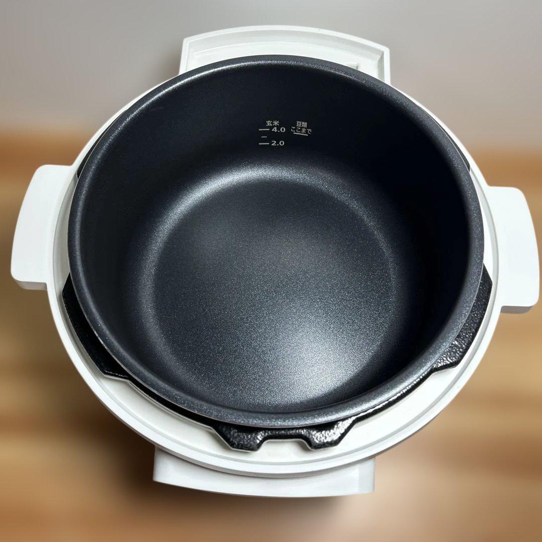 アイリスオーヤマ 電気圧力鍋「PC-MA4-W」ホワイト ★超美品‼︎ 保管品