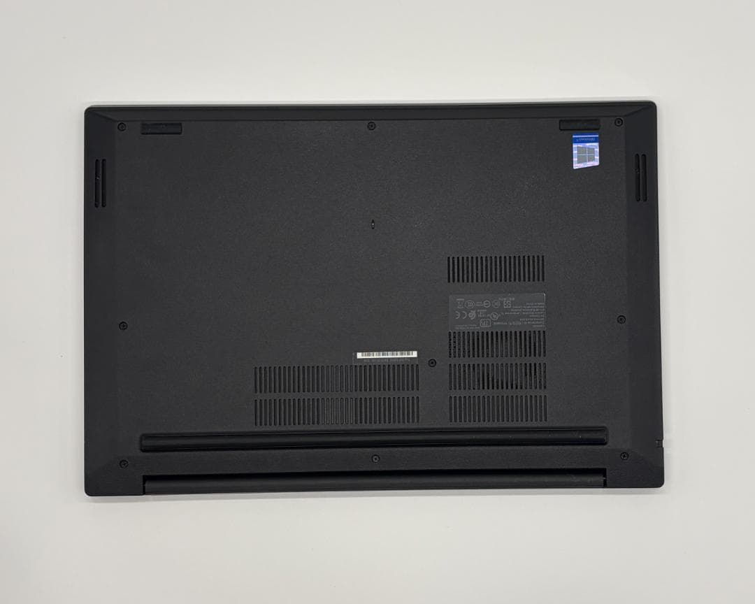 高速、高性能、E595、 新品32GB、 新品256GBNVMe + 500GB