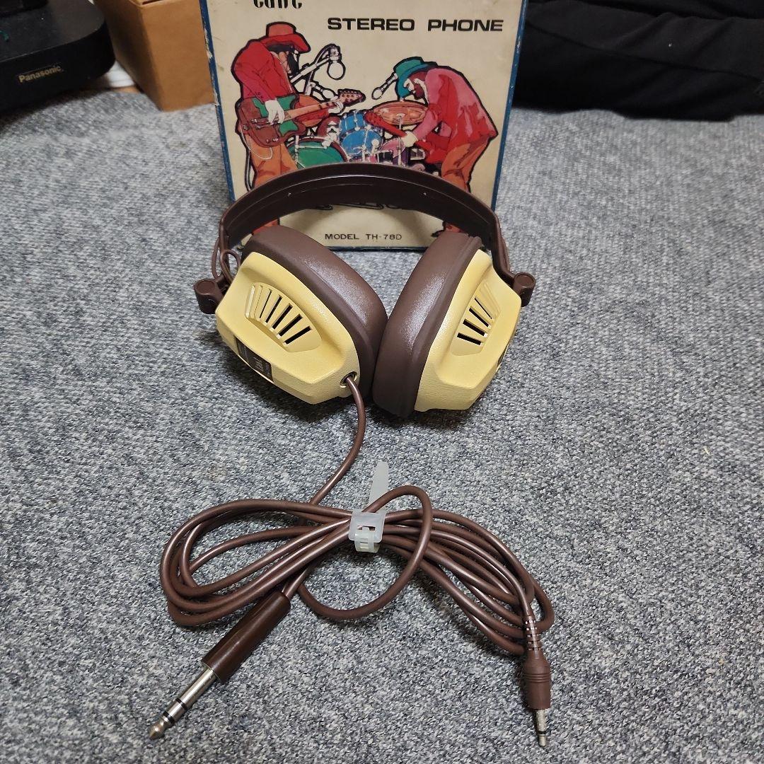 ヘッドホン stereophone takt Model TH-78D