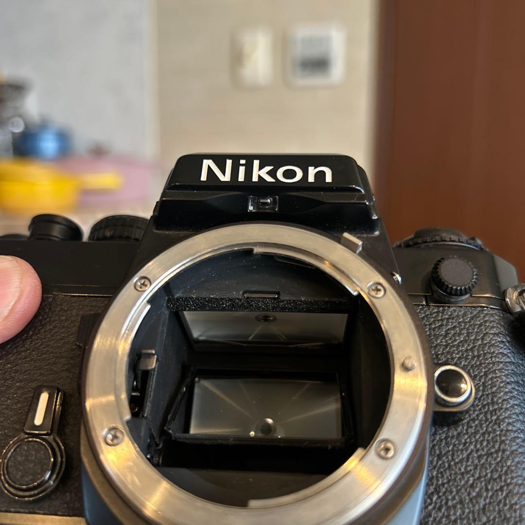 Nikon FE 、35mm f2広角レンズ