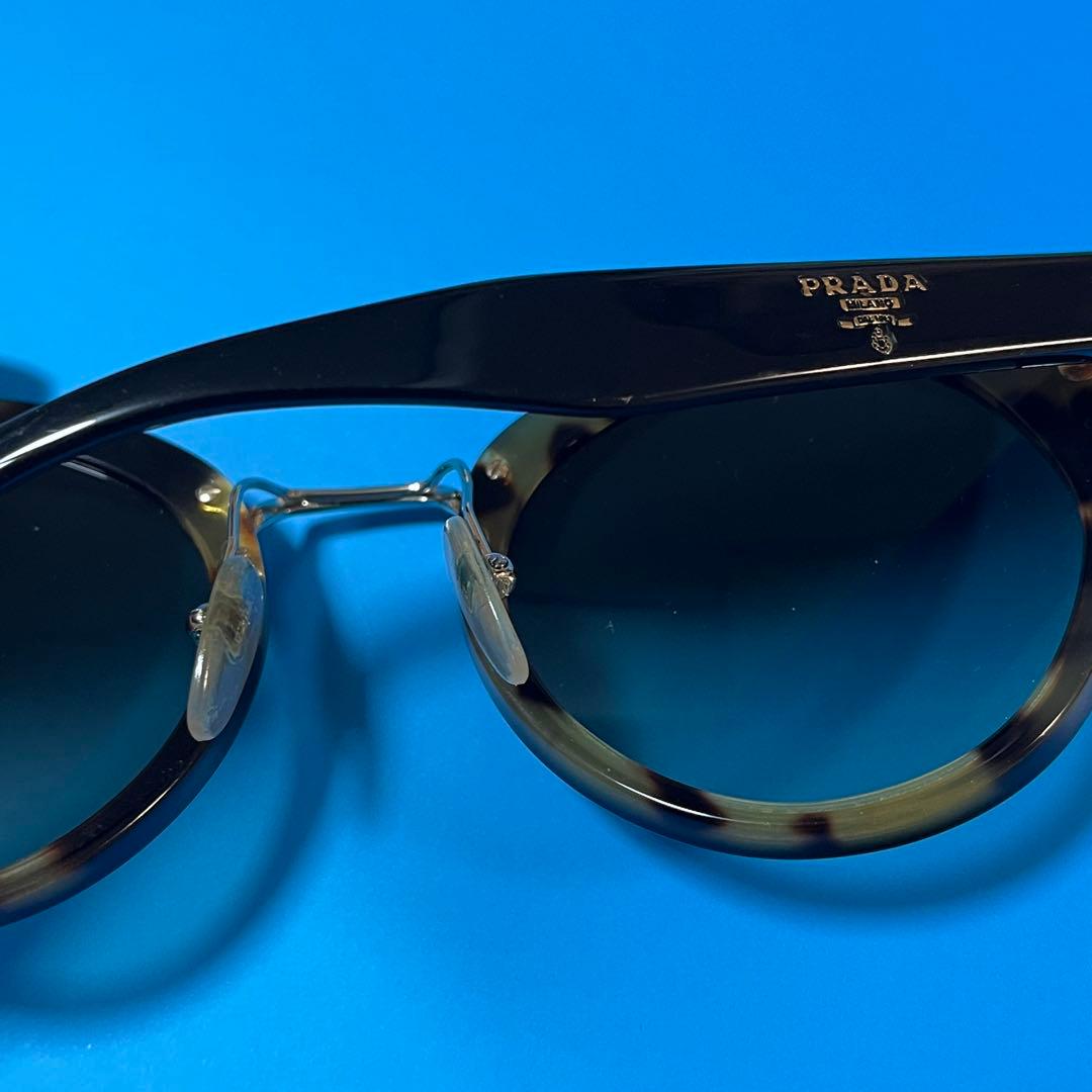 PRADA キャットアイサングラス　良品