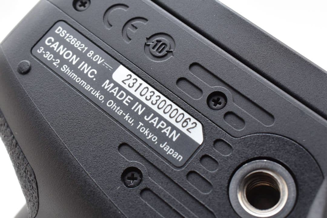 すぐに使える！豪華フルセット✨キヤノン EOS KissX10i✨トリプルレンズ