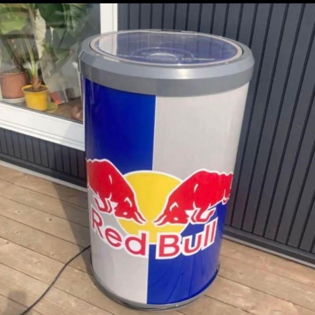 レッドブル RedBull 缶型 大型冷蔵庫 キャスター付き 特大 ディスプレイ