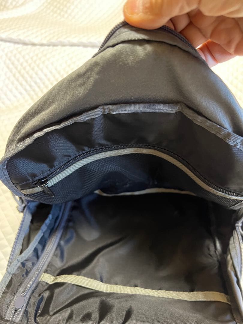 BRIEFINGグレー バックパック
