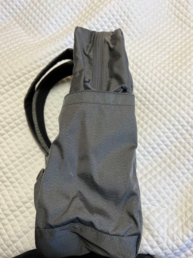 BRIEFINGグレー バックパック