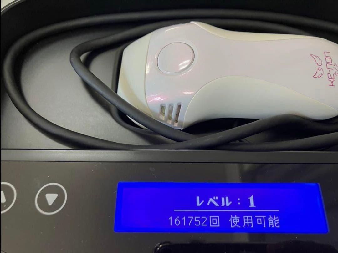 ポッキリ価格‼️送料込み‼️美品 ‼️ケノン6.2 脱毛器 カートリッジ付き‼️美顔器