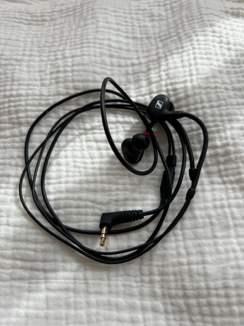 【penpenさん専用】IE100PRO イヤホン　ほぼ未使用